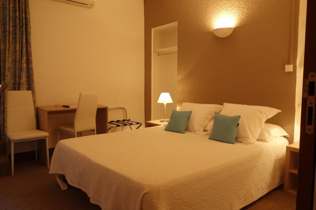 Hotel Le Prejoly Сен-Валье-де-Тье Экстерьер фото