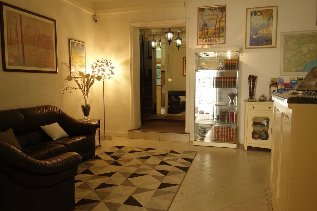 Hotel Le Prejoly Сен-Валье-де-Тье Экстерьер фото